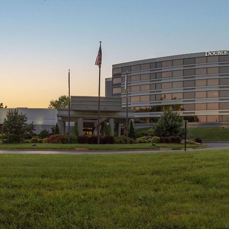 Doubletree By Hilton Winston Salem - University, Nc Exterior photo